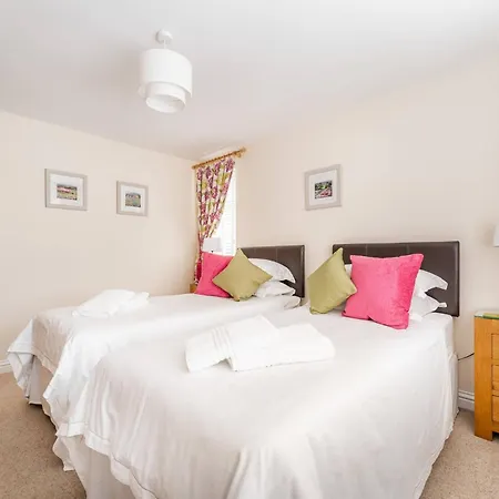 Holiday home Abbotsgarth Heights